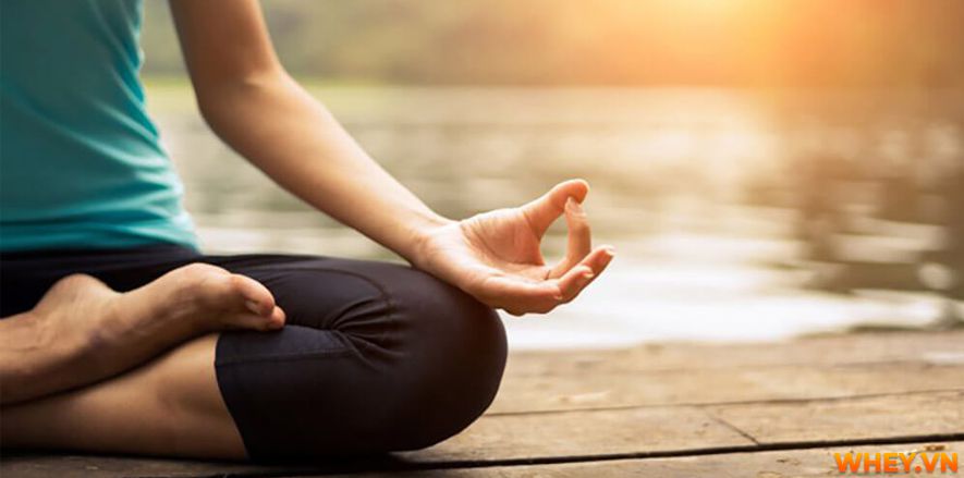 Tập Yoga có giúp giảm cân không? Bài viết sẽ giúp bạn gải đáp thắc mắc này với Top 9 bài tập giảm cân nhanh nhất...